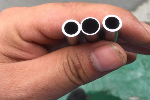 High-Precision Flat-Mouth Machine